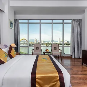 Hotel Riverside